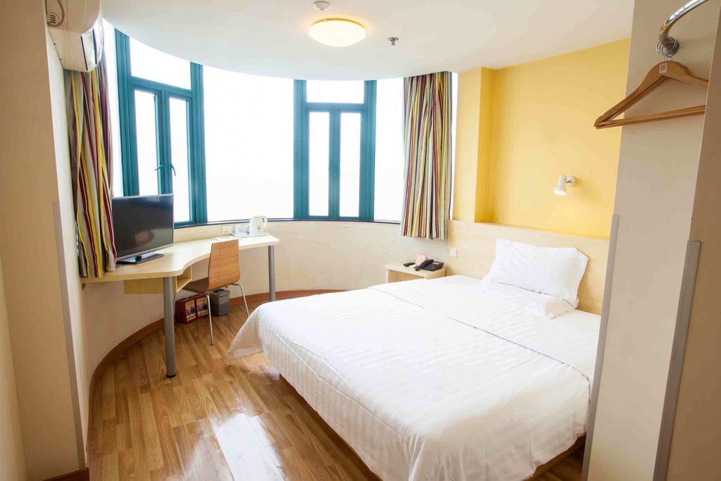 7Days Inn Chongqing Shapingba Pedestrian Street Rum bild