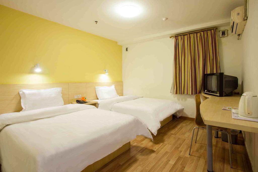 7Days Inn Chongqing Shapingba Pedestrian Street Rum bild